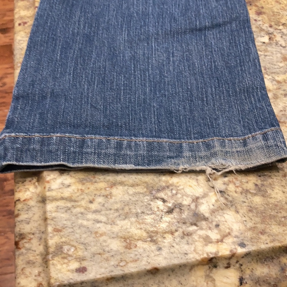 Jeans - Picture 10 of 16